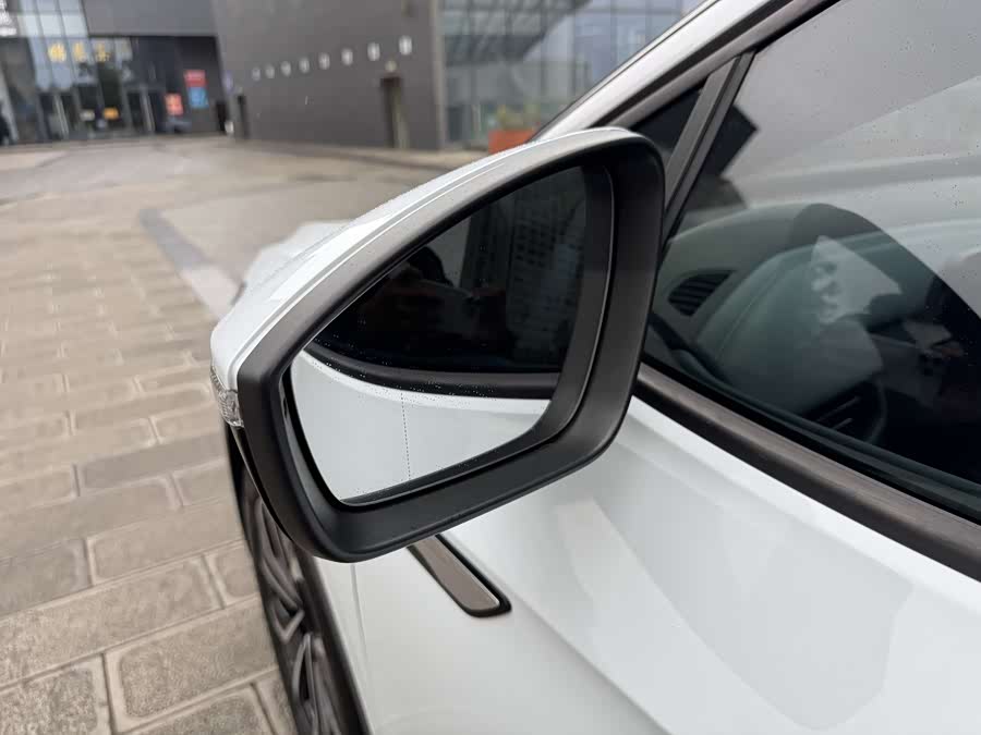 Volkswagen ID.4 X 2023 #30 Volkswagen ID.4 X 2023 immagine di auto #30