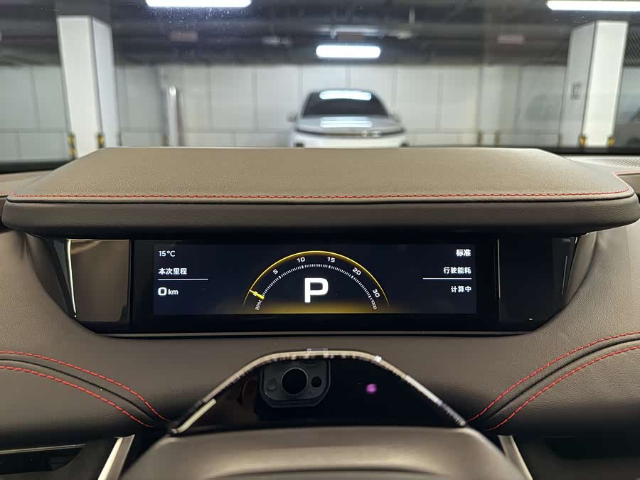 小米汽车 小米SU7 Ultra 2025 汽车图片 #30