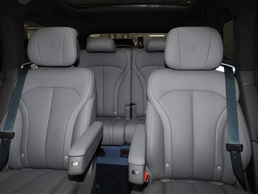 Denza N9 2025 #30 Denza N9 2025 car image #30