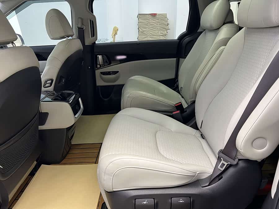Kia K3 2016 car image #30