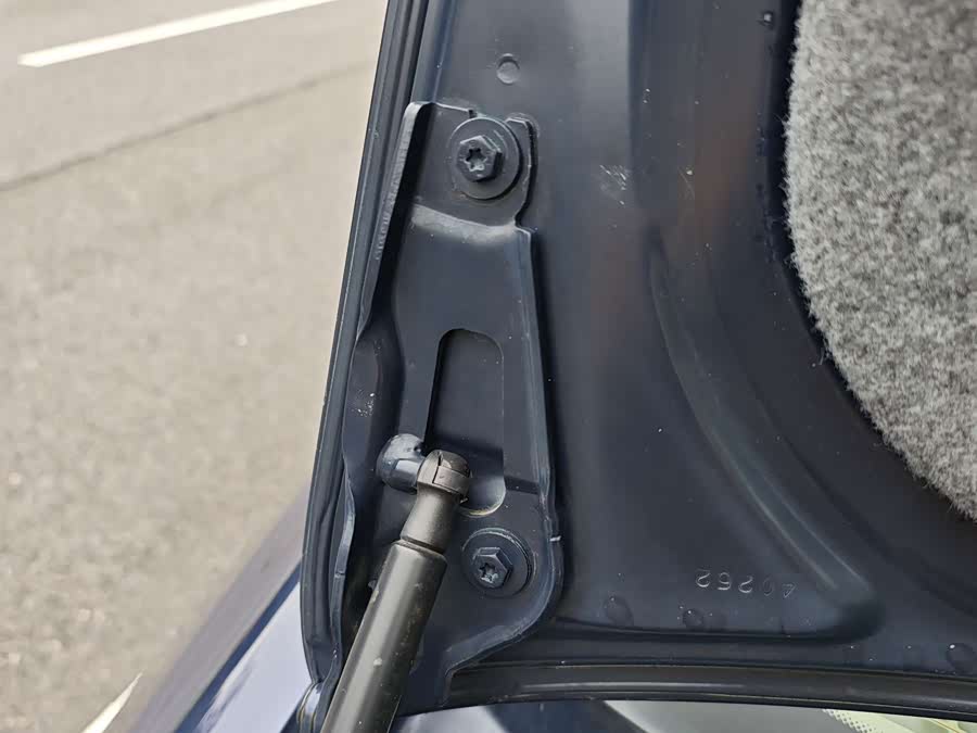 BMW 3 Series (Imported) 2011 car image #30