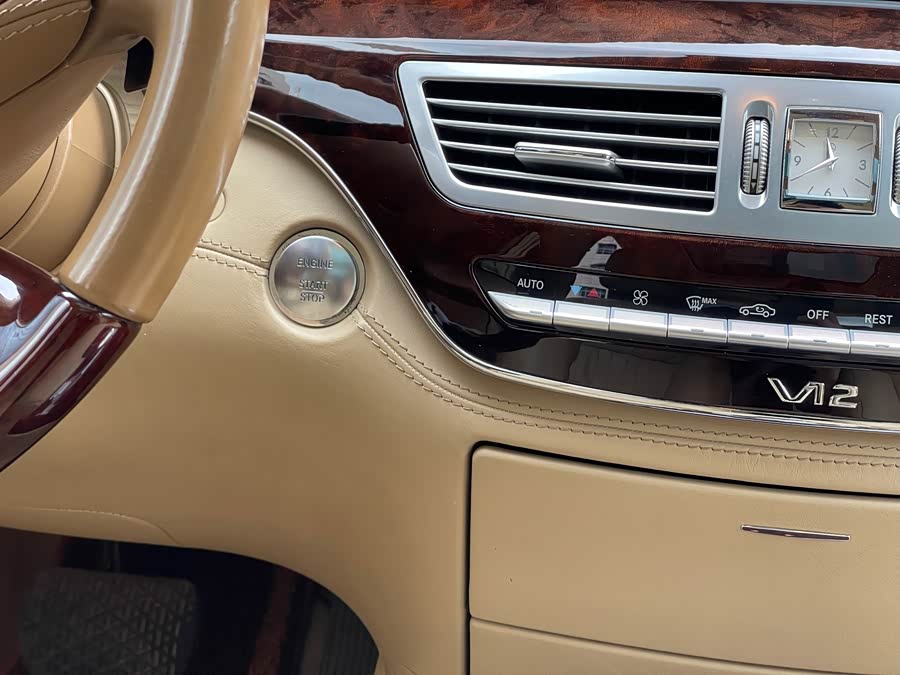 Mercedes-Benz S Class 2012 immagine di auto #30