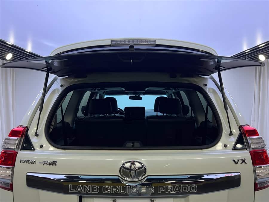 Toyota Land Cruiser Prado 2016 image de voiture #30