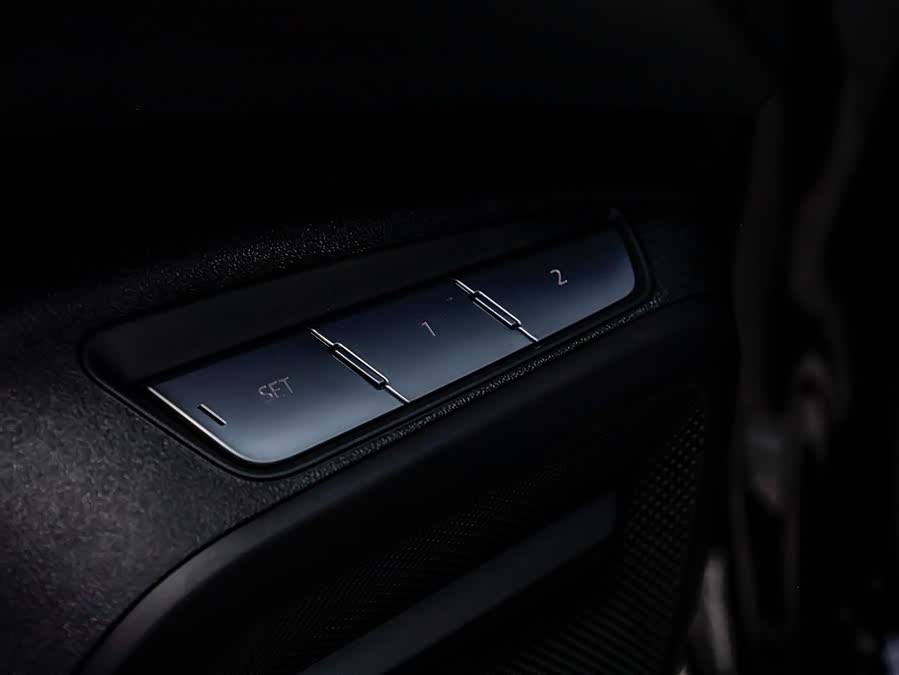 Audi Q6 2024 image de voiture #30