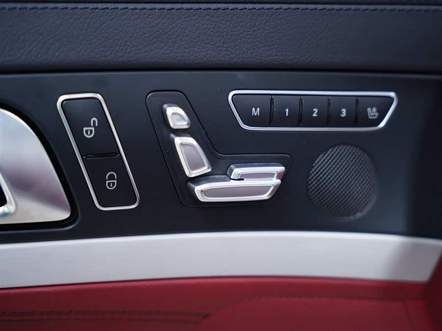 Mercedes-Benz SL Class 2017 car image #30