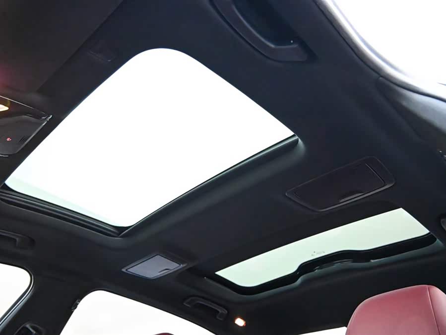 BMW 5 Series New Energy 2022 car image #30