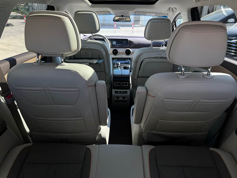 Forthing Yacht 2023 #30 Forthing Yacht 2023 car image #30