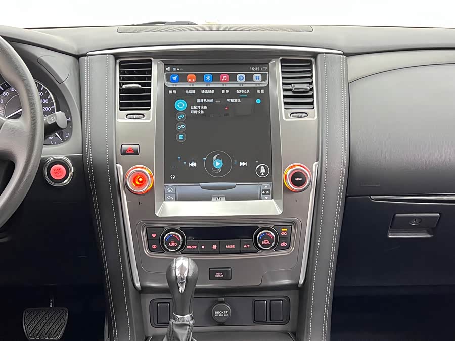 日产 途乐 2018 汽车图片 #30