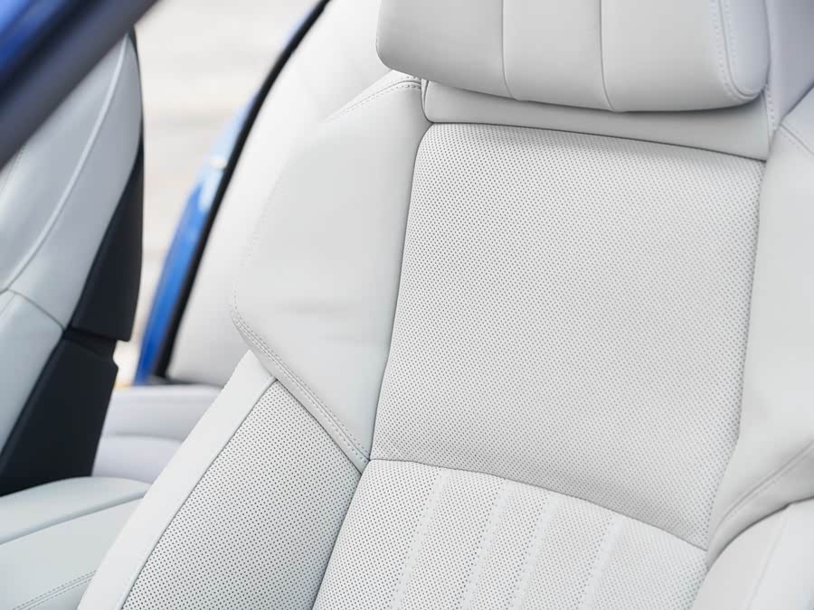 BMW M5 2012 #30 BMW M5 2012 car image #30