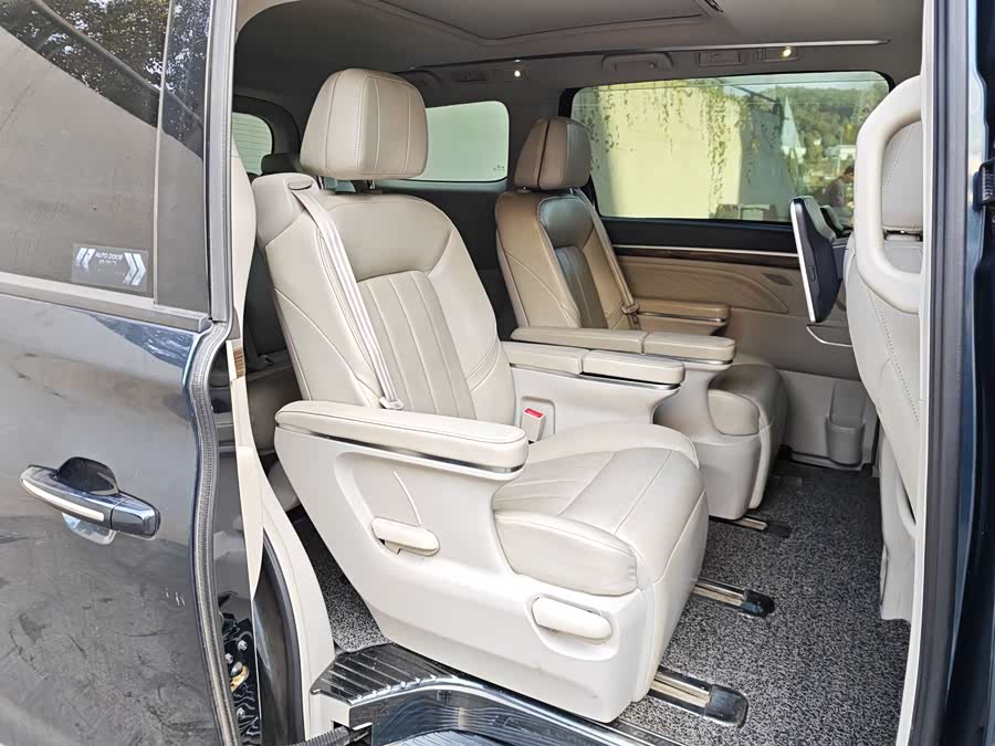 GAC Trumpchi M8 2018 car image #30