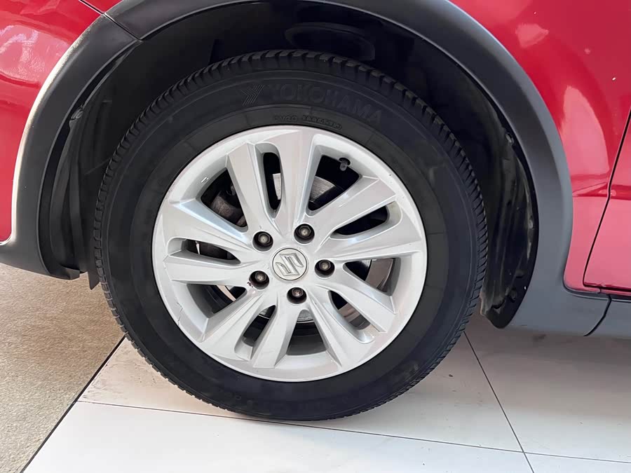 Suzuki SX4 2014 car image #30