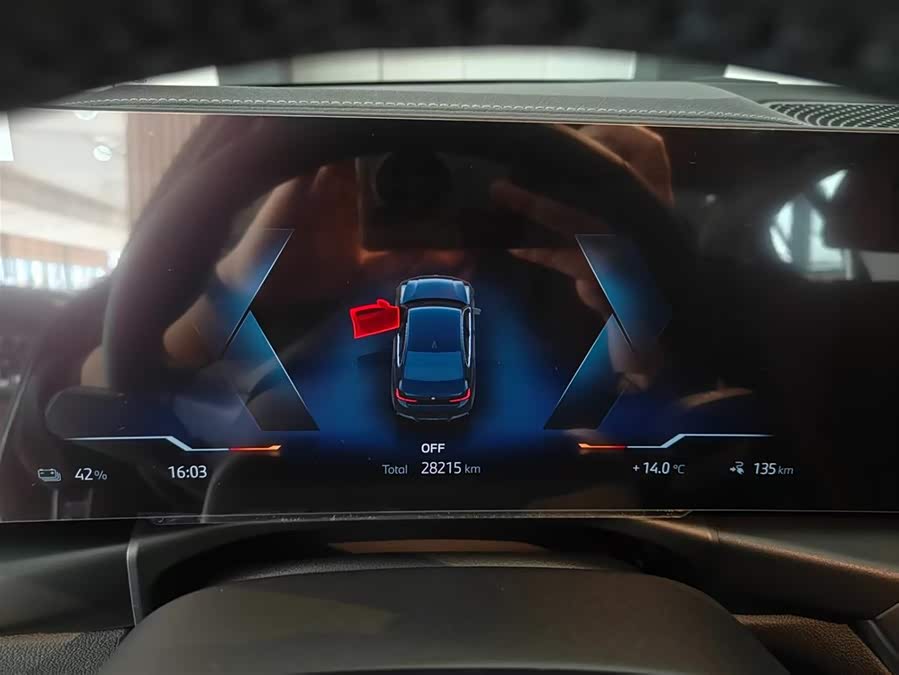 BMW i3 2024 car image #30