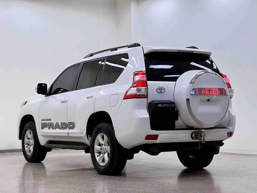 Toyota Prado (Imported) 2013 #30 Toyota Prado (Imported) 2013 car image #30
