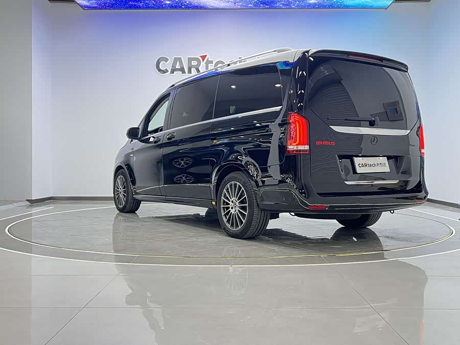 Mercedes-Benz V Class 2022 car image #30