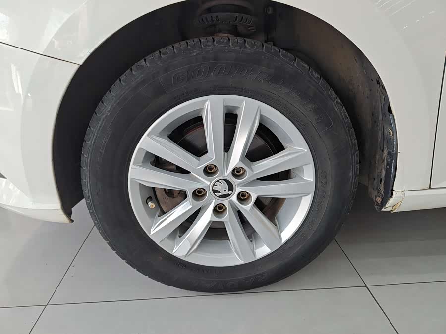 Skoda Fabia 2016 صورة سيارة #30