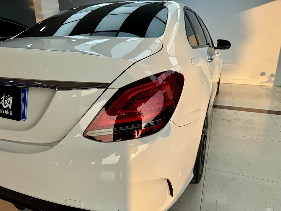 Mercedes-Benz C Class 2020 car image #30