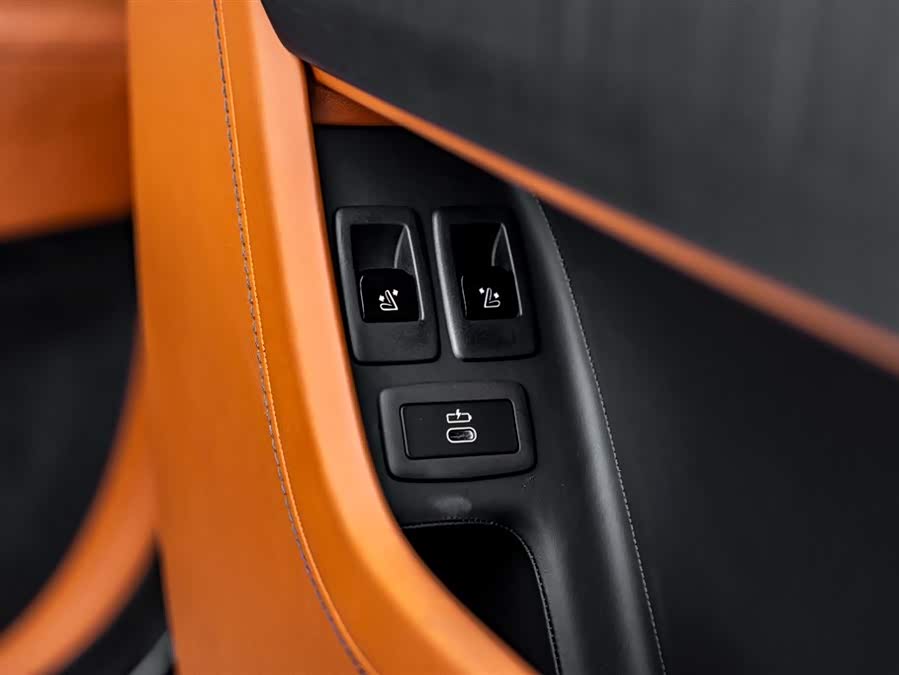 劳斯莱斯 库里南 2022 #30 劳斯莱斯 库里南 2022 汽车图片 #30