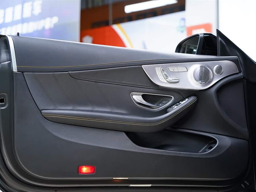 Mercedes-Benz C AMG 2021 #30 Mercedes-Benz C AMG 2021 صورة سيارة #30