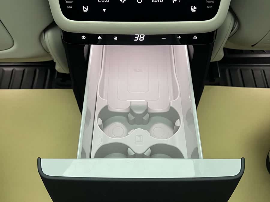 理想汽车 理想L7 2024 汽车图片 #30