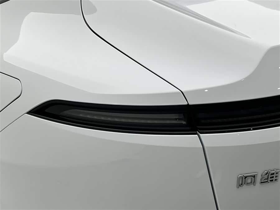 阿维塔 阿维塔11 2023 汽车图片 #30