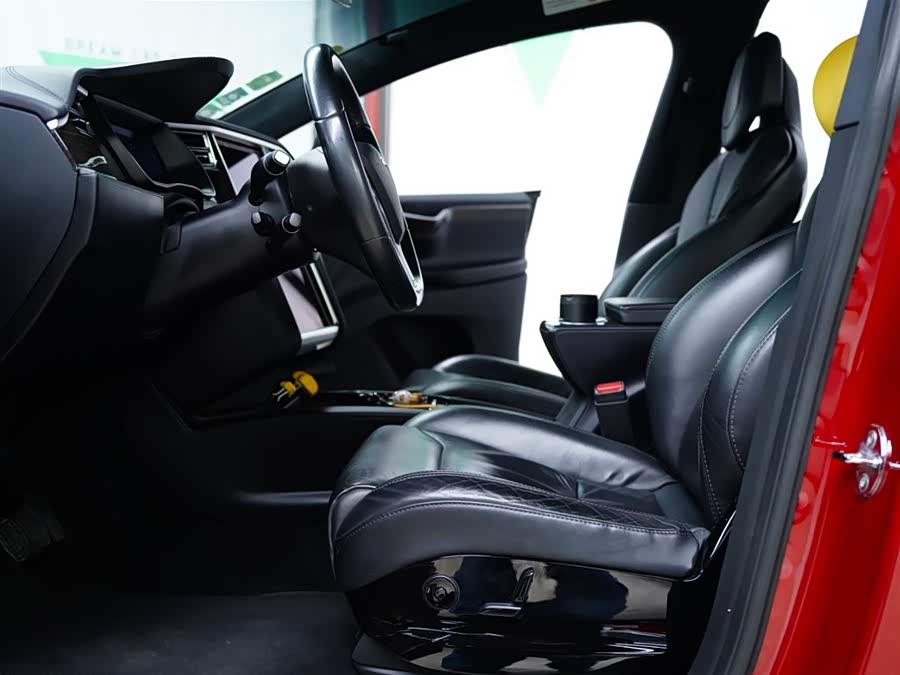 特斯拉 Model X 2017 汽车图片 #30