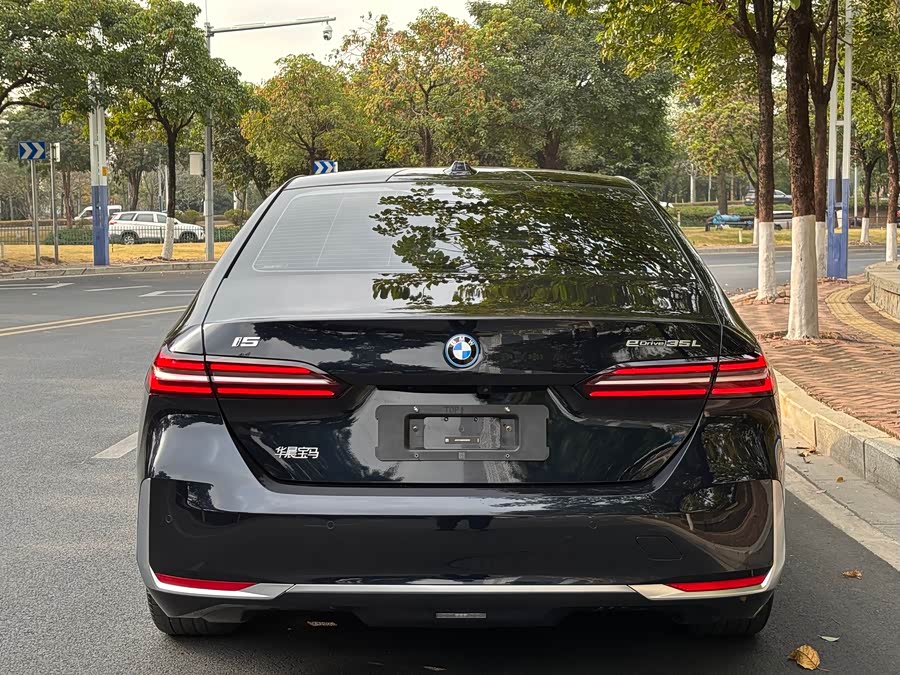 BMW i5 2024 #30 BMW i5 2024 car image #30