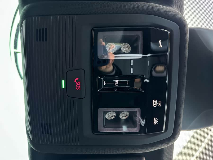 Volkswagen ID.4 X 2022 صورة سيارة #30