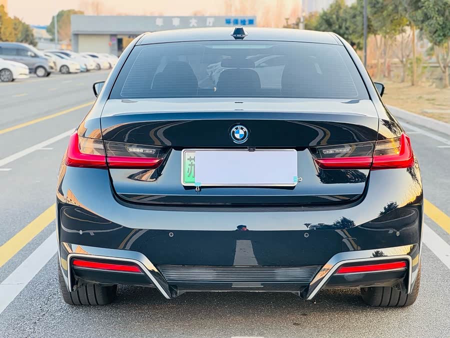 BMW i3 2023 #30 BMW i3 2023 immagine di auto #30