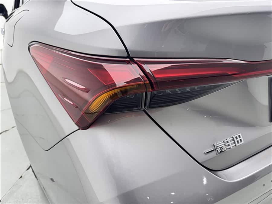 Toyota Avalon 2025 car image #30