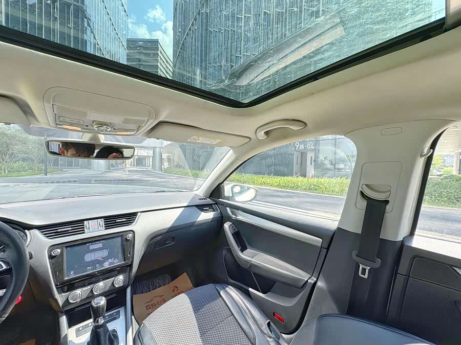 Skoda Octavia 2022 car image #30