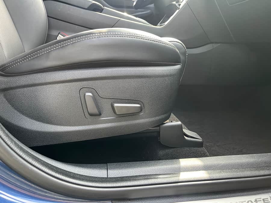 Hyundai Santa Fe 2019 #30 Hyundai Santa Fe 2019 car image #30