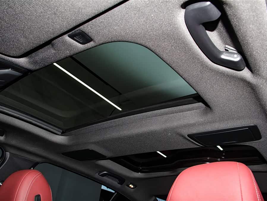 BMW 5 Series 2023 car image #30