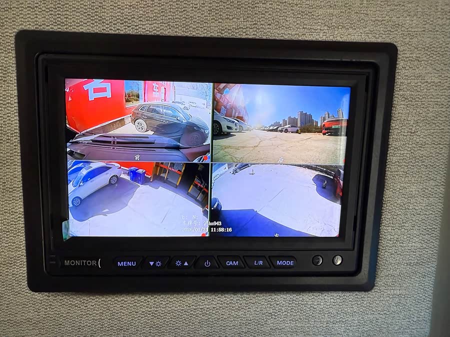 Ford Transit T8 2025 #30 Ford Transit T8 2025 car image #30