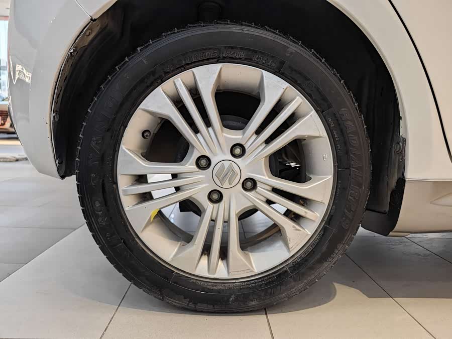 Suzuki Swift 2016 car image #30