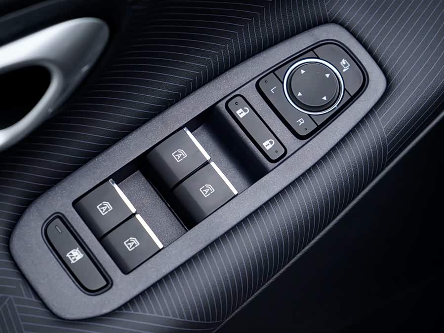 GAC Trumpchi GS3 2026 #30 GAC Trumpchi GS3 2026 car image #30