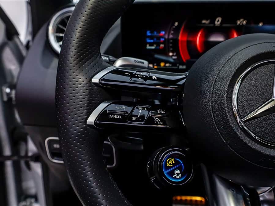 Mercedes-Benz GLA AMG 2023 #30 Mercedes-Benz GLA AMG 2023 image de voiture #30