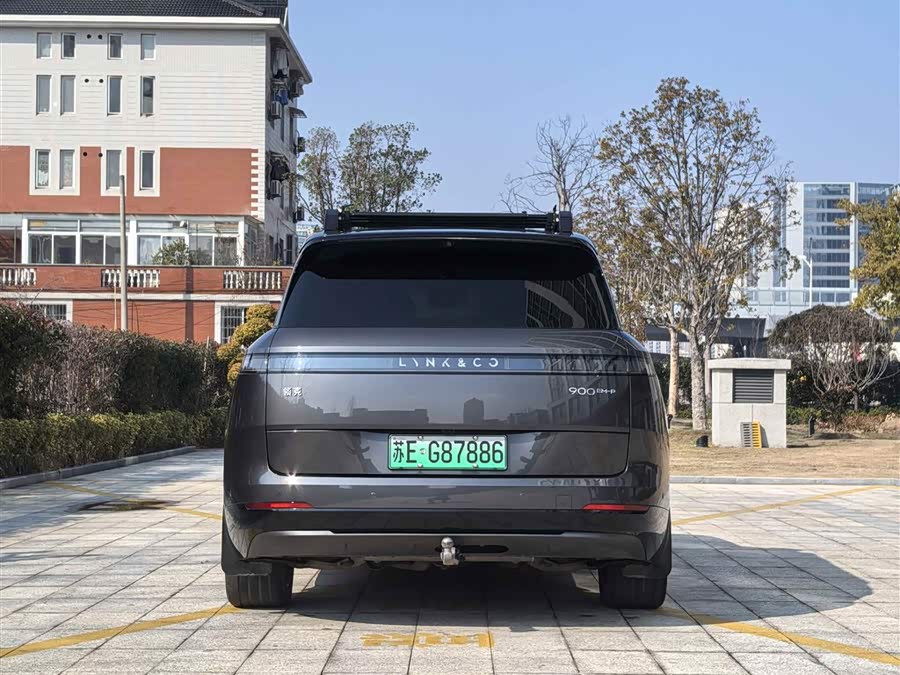 Lynk & Co 900 2025 car image #30