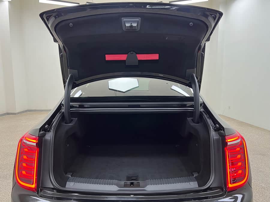 HongQi H9 2021 car image #30