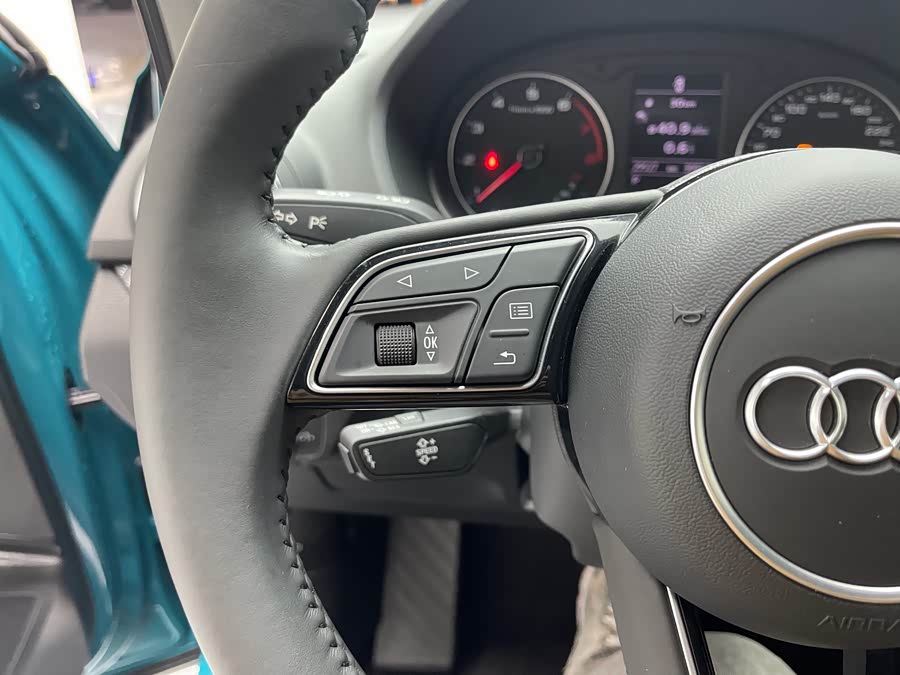 Audi A6L New Energy 2023 car image #30