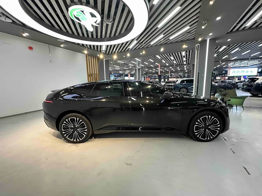 Avatr 12 2024 car image #30