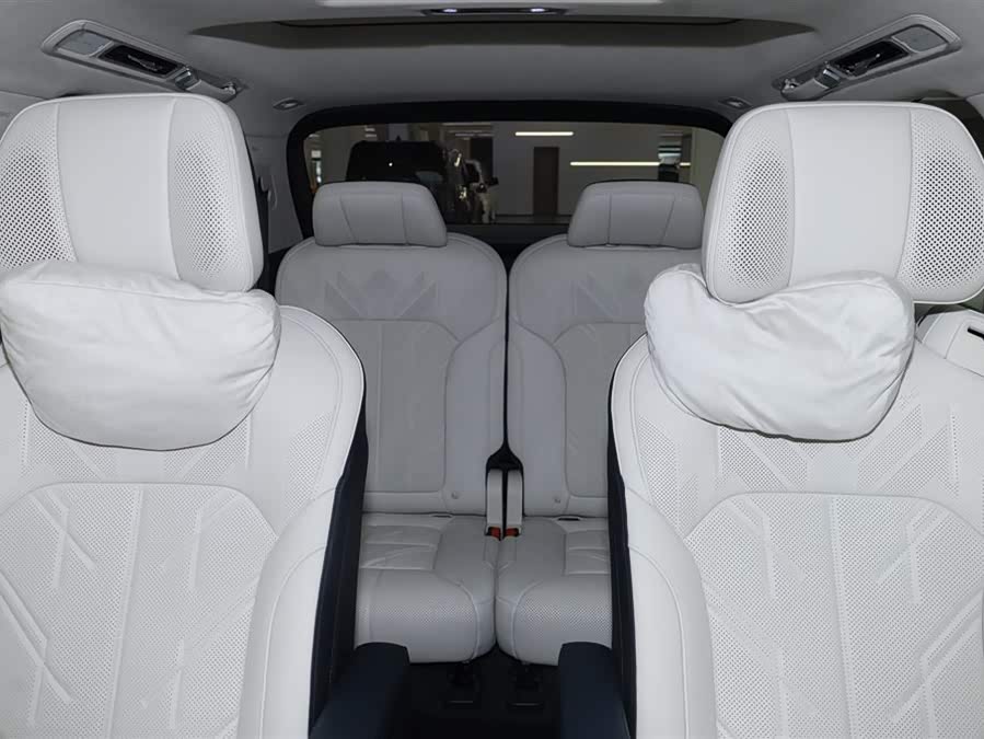 极氪 极氪9X 2026 汽车图片 #30