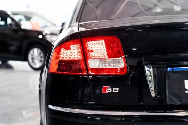 Audi S8 2008 #30 Audi S8 2008 car image #30