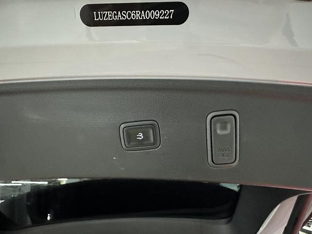 哪吒汽车 哪吒S猎装 2024 #30 哪吒汽车 哪吒S猎装 2024 汽车图片 #30