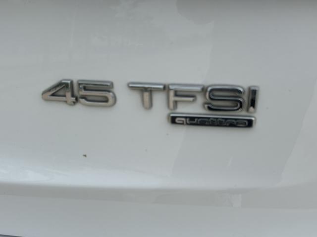 Audi Q5 (Imported) 2014 car image #30