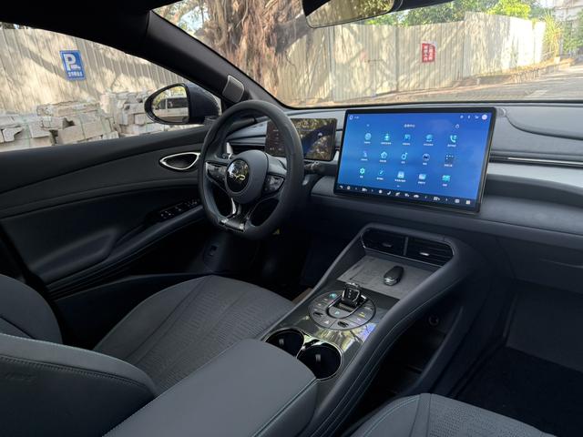 BYD Seal 06GT 2024 #30 BYD Seal 06GT 2024 car image #30