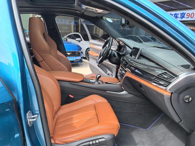 BMW X6 M 2017 #30 BMW X6 M 2017 immagine di auto #30