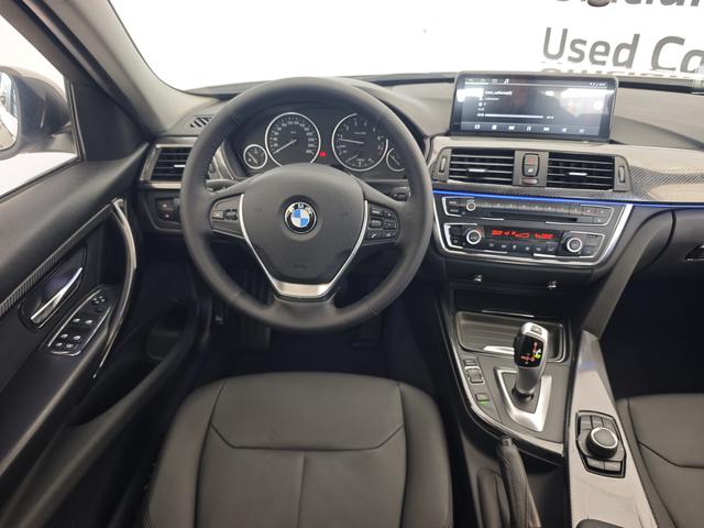 BMW i5 M60 2015 #30 BMW i5 M60 2015 car image #30