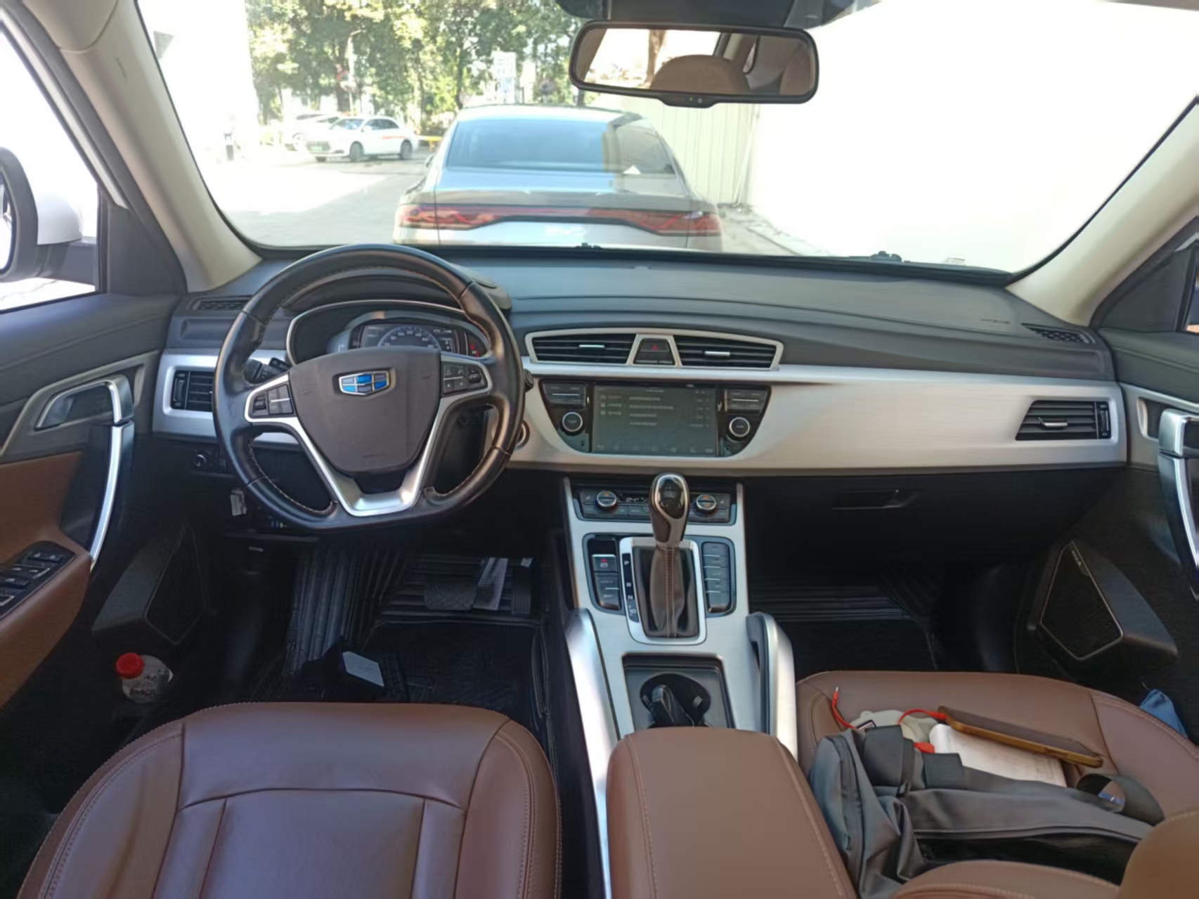 GEELY Boyue 2017 immagine di auto #30