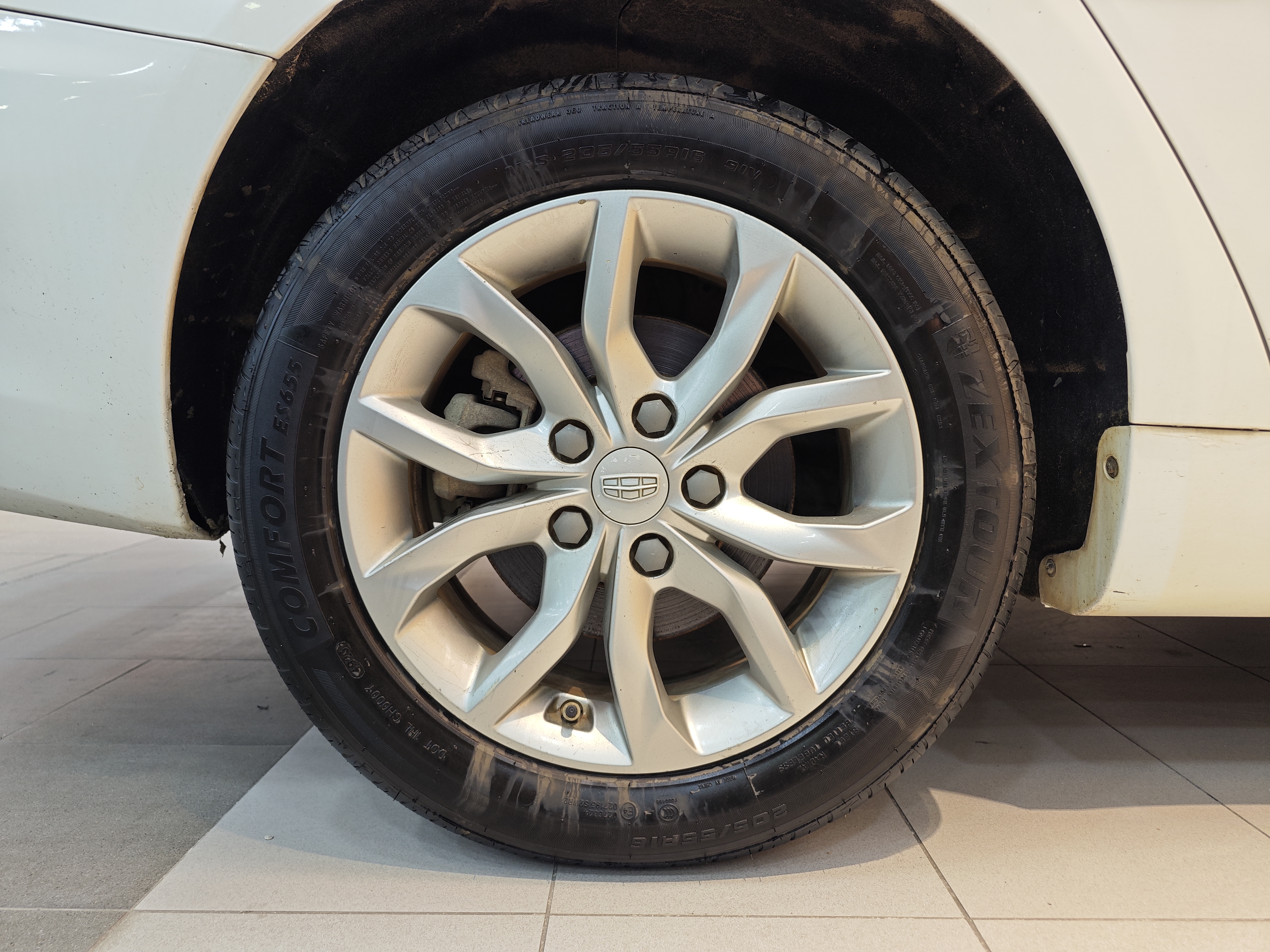 GEELY Emgrand GL 2017 car image #30