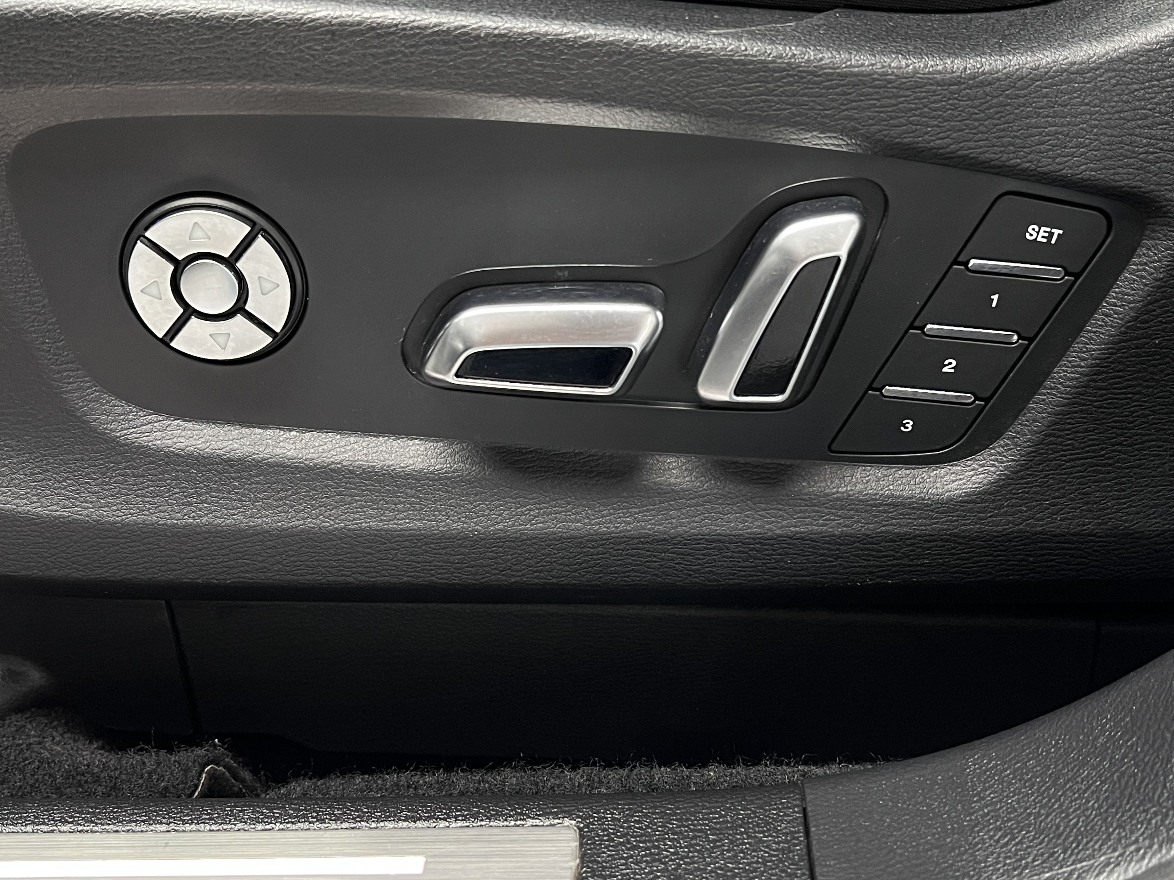 Haval H7 2017 car image #30